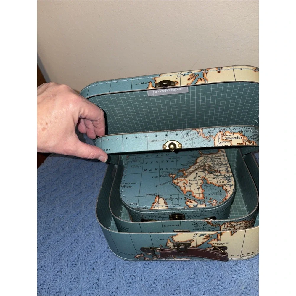 Jewellkeeper World Map Paperboard Nesting Suitcase Storage Boxes Set of 3 - Picture 9 of 9